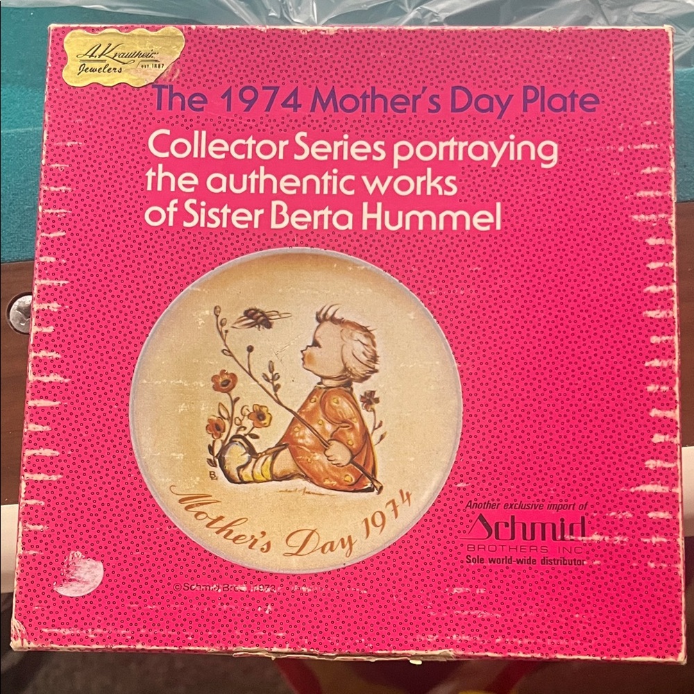 1974 Mother's Day Collector Plate